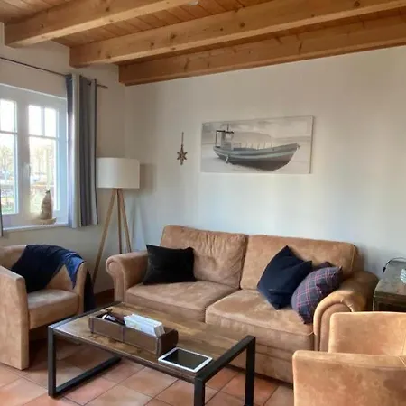 Seepferdchen, 13d, Haus Hiddensee 13d Ostseebad Nienhagen